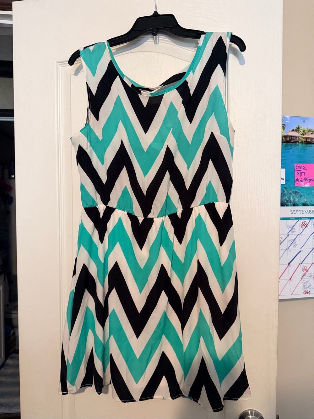 Charlotte Russe Sleeveless Chevron Mini Dress in Teal, Black & White